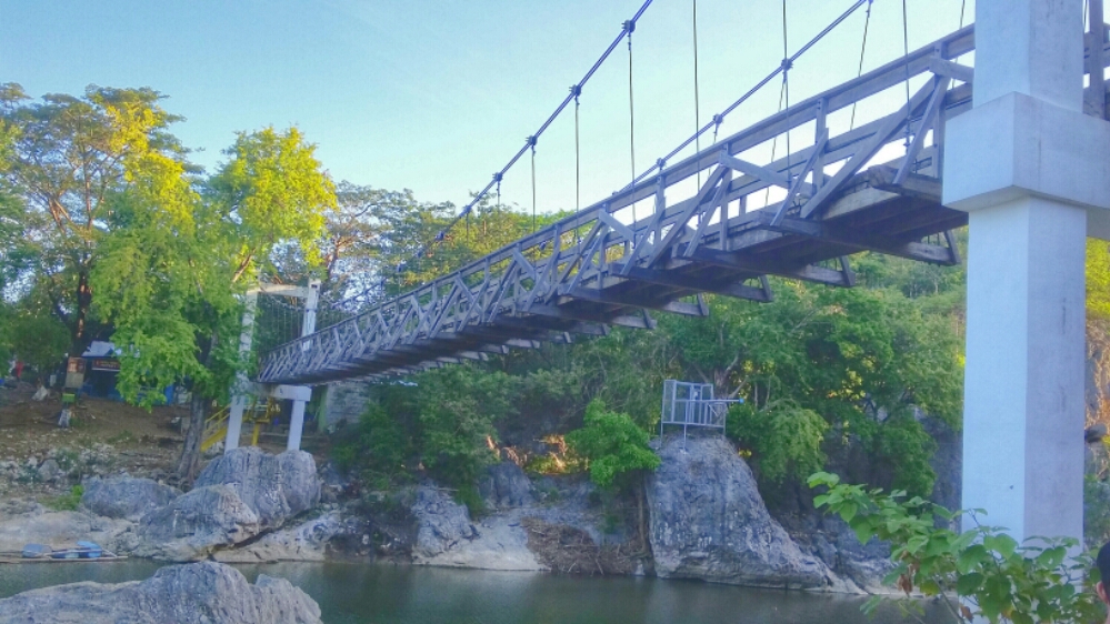 Madlum bridge